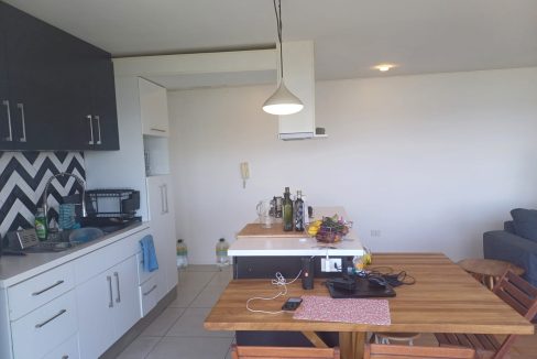 b5e6c671-2371-43b9-9af5-612eec75b714