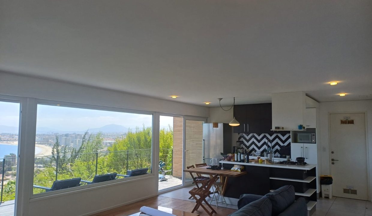 c7b91d1d-8a05-4253-9fb3-6cd8fe83ded7